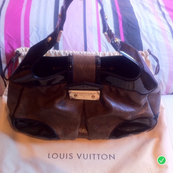 Louis Vuitton Bag - Picture 2 of 5